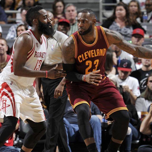 电讯报：对热刺来说签下帕利尼亚比引进吉布斯-怀特更重要（电讯报：热刺更应优先引进帕利尼亚，而非吉布斯-怀特）