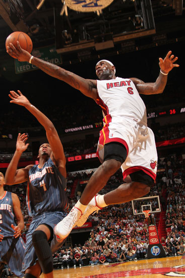 魔笛：没有穆帅我不会去皇马；刚到时C罗对我说“终于来了”（莫德里奇：若非穆里尼奥我不会加盟皇马；初到时C罗对我说“你终于来了”）