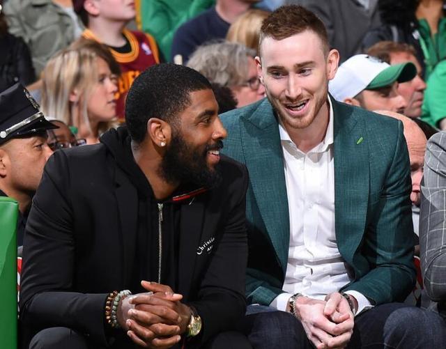 篮球火箭球员连续三场助攻上双（火箭球员连续三战送出两位数助攻）