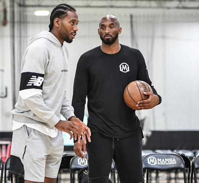 莫雷托：纽卡斯尔联近期向米兰打听了佳夫的情况（莫雷托称纽卡斯尔联近日向米兰咨询佳夫动态）