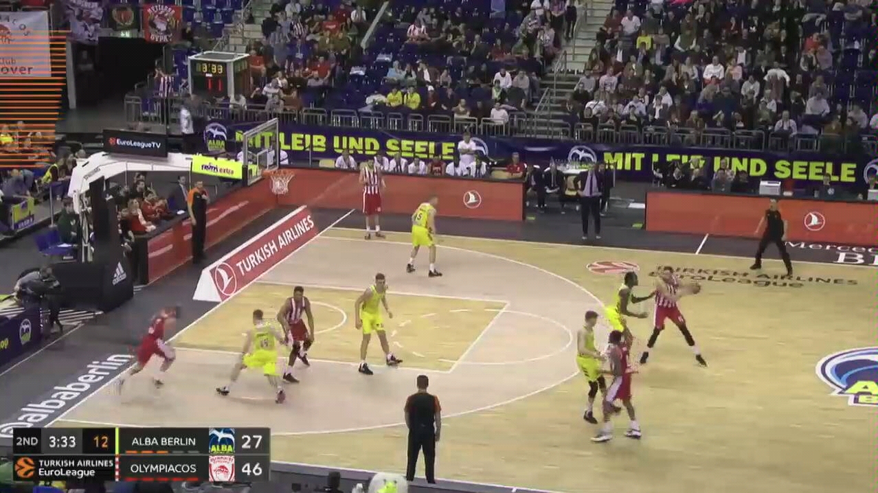 勇夺金靴，法比奥赛后社媒：感谢队友以及每位愿意相信我的人（法比奥加冕金靴，赛后社媒致谢队友与每一位相信我的人）