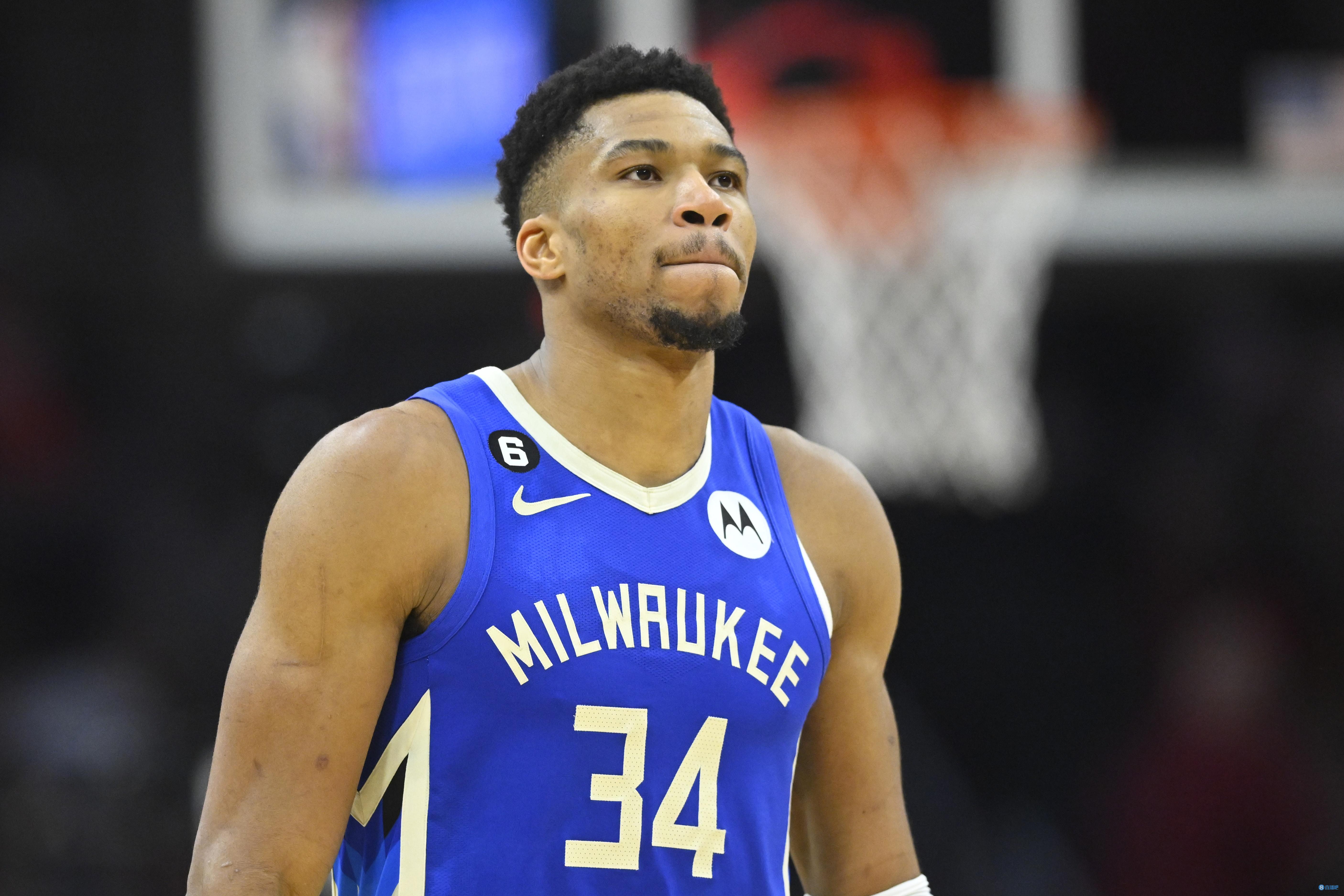 卡斯尔：东契奇是多次入选全明星的球员，不可能完全阻止他（卡斯尔：东契奇多次全明星在身，想彻底限制他不现实）