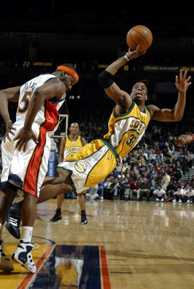 杜锋不会用的球员，他却点石成金！球迷：很遗憾没法当中国男篮主教练（杜锋未重用之人，被他激活成王牌！球迷叹：可惜无缘中国男篮主帅）